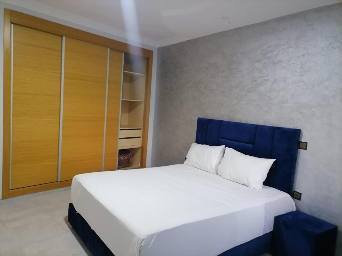 Apartment Chakira Family Only Tanger Buitenkant foto